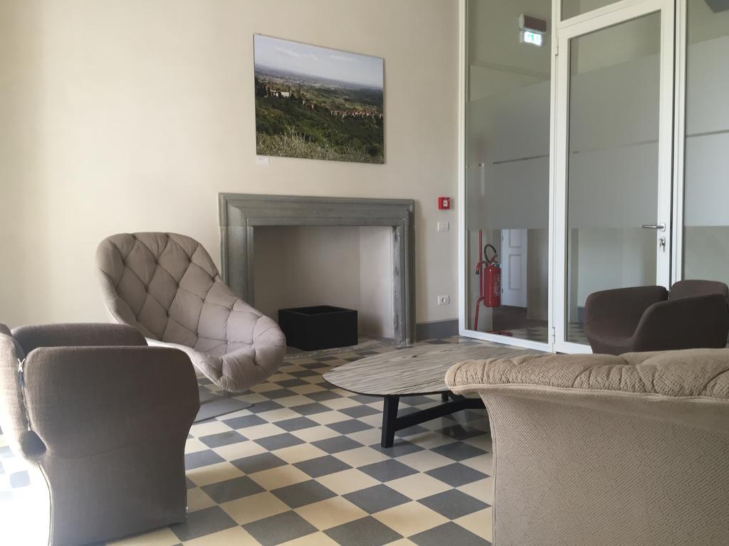 Maison d'hôtes Palazzo Boccella à Villa Basilica Extérieur photo